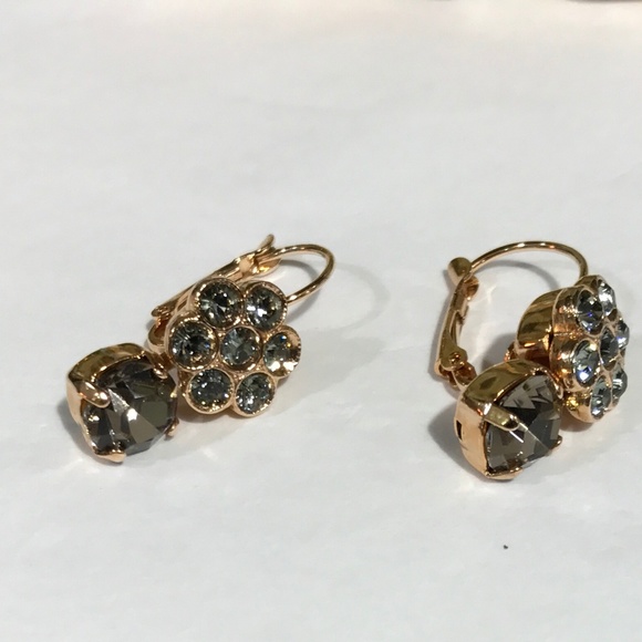 Rose Gold Earring with swarovski - Picture 1 of 3